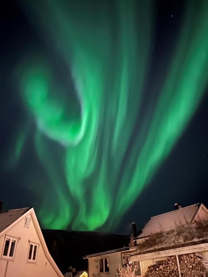 Sentralt Plassert Leilighet Ved Sherpatrappen Tromsø Exterior foto